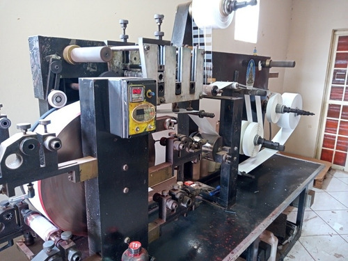 Imagem 1 de 3 de Impressora Flexográfica 160 Mm 4 Cores