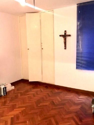 Apartamento Se Vende, 145m2, Los Chorros, Impecable, 3h, 4b., 2 Ptos Estac.