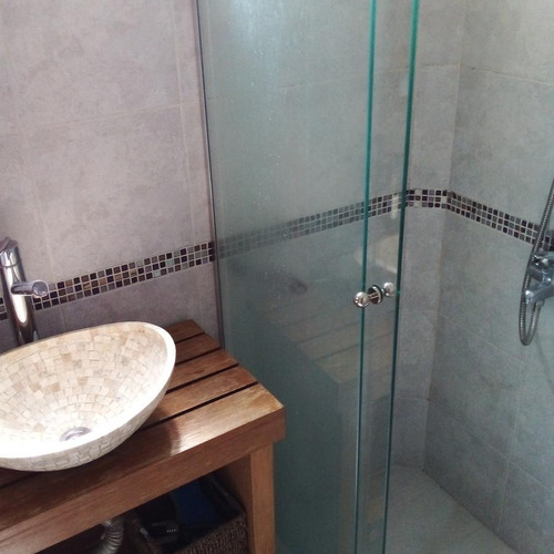 Impecable Departamento De 3 Ambientes Con Dependencia Y Cochera En Caballito