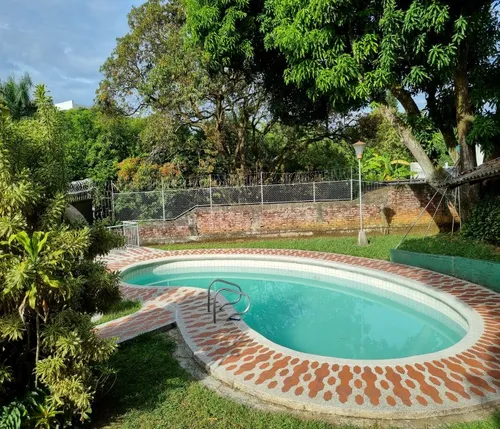 Vendo Casa En Ciudad Jardín Cali