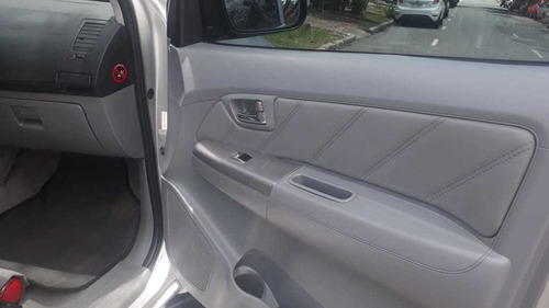 Toyota Hilux 3.0 Srv Cab. Dupla 4x4 4p