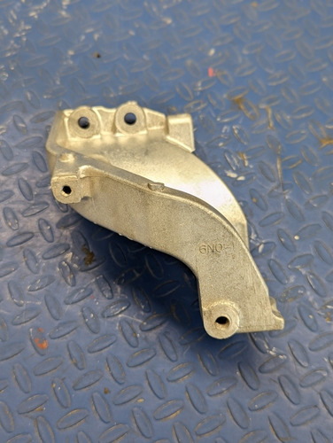 Base Soporte Multiple Admision Almera 2003/2005 Original 1.8 (Usado)