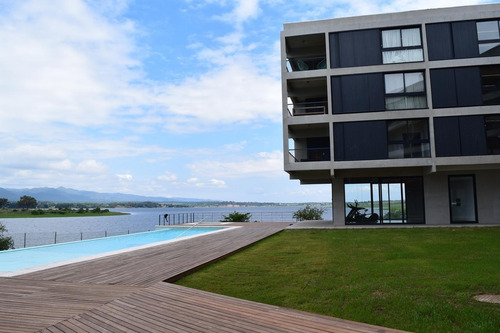 The View - Lago Los Molinos - Puerto Del Águila