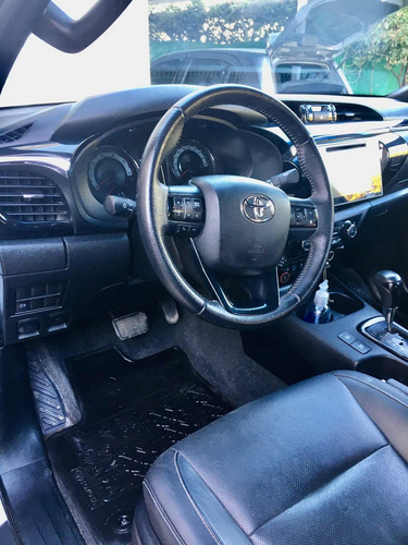 Toyota Hilux 2.8 Cd Srx 177cv 4x4 At 2019