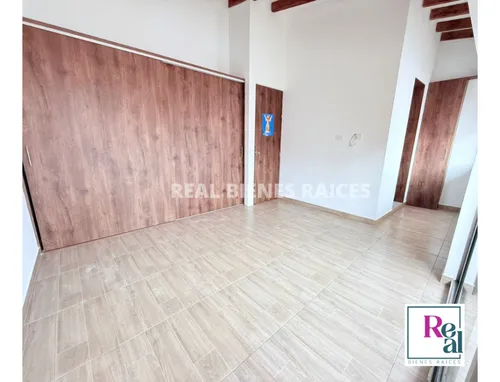 Se Arrienda Hermosa Casa Unifamiliar En Unidad Abierta.