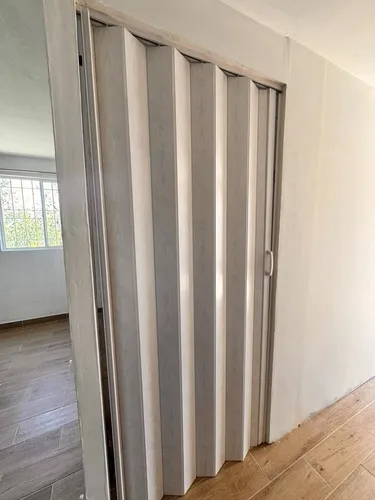 Casa Recién Construida Con Oportunidad De Gran Patio
