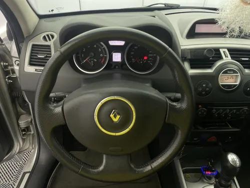 Renault Megane 2 2.0 Dynamique Fase 2 Hb