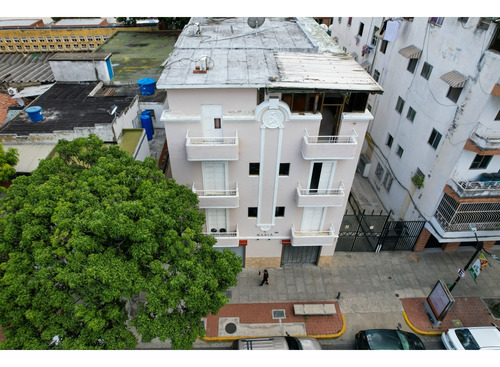 Se Vende Edificio 1280m2 Chacao 5152