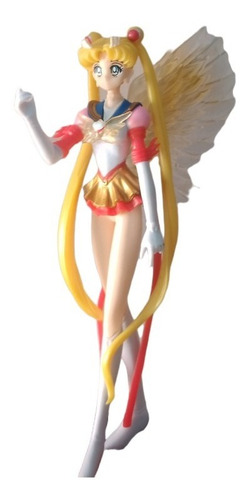 Figura D Super Sailor Moon Serena Con Base Alas Cerradas