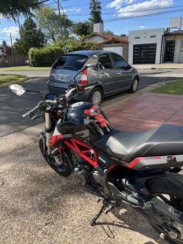 Benelli 302s 2023 6950km