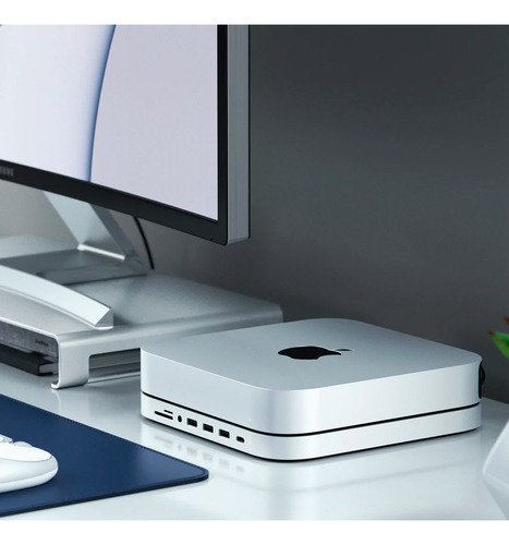 Hub Stand Satechi ST-MMSHS 8 en 1 para Mac Mini conector USB-C a Jack 3.5mm Color plateado