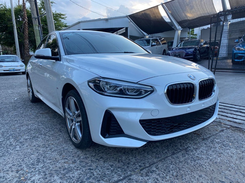 Imagen 1 de 8 de Bmw Serie 1 120i M Sport 2021