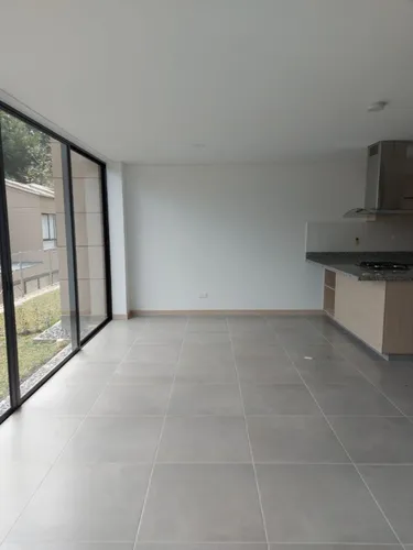 Casa En Arriendo/venta En El Retiro. Cod A13785