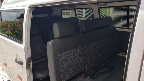 Volkswagen Kombi 1.4 Lotação Total Flex