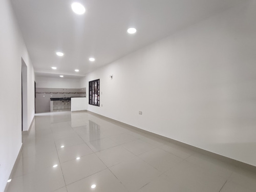Casa En Venta En Torcoroma. Cod V30841