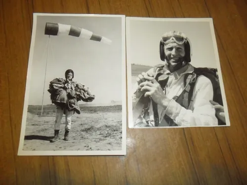 12 Antiguas Fotos De Paracaidistas En Accion Unicas (Usado)