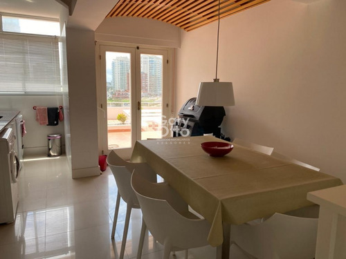 Apartamento En Venta Y Aqluiler, Peninsula, Punta Del Este, 3 Dormitorios.- Ref: 24251