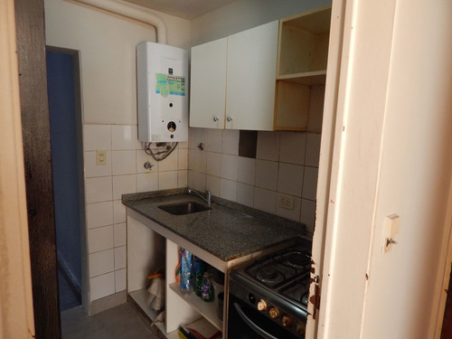 Imagen 16 de 30 de Depto 2 Amb En Duplex C/patio Palermo A Reciclar