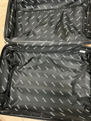 Set De 4 Maletas De Viaje Moov Ruedas 360 Rayas