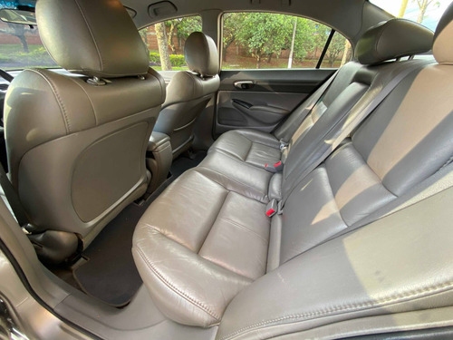 Honda Civic 1.8 Lxl 16v Flex 4p Automático
