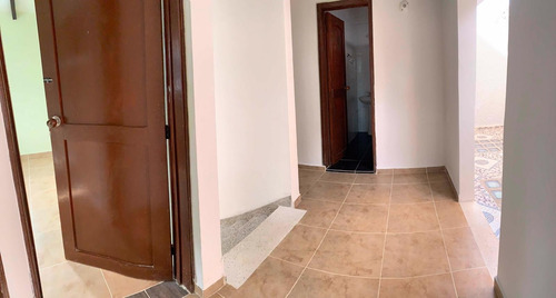 Casa Y 3 Locales