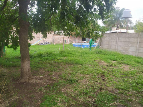 Casa En Venta - 2 Dormitorios 1 Baño - 50mts2 - Villa Elisa, La Plata
