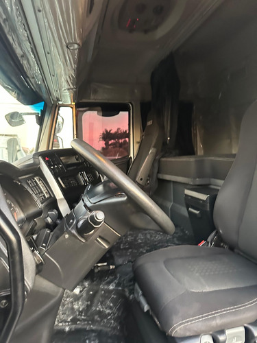 Iveco Stralis 440 6x2 2020 - Tvg Caminhões