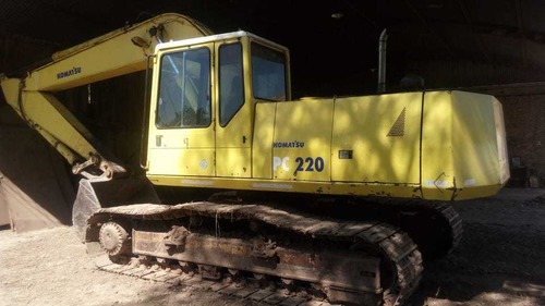 Excavadora Komatsu Pc 220