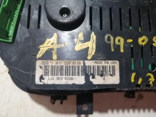 Cluster Velocímetro Jetta A4 99-05 Aut #127 Negro (Usado)