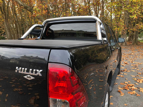Toyota Hilux Doble Cabina Sr 4x2 2.5 Diesel Igual A Nueva!