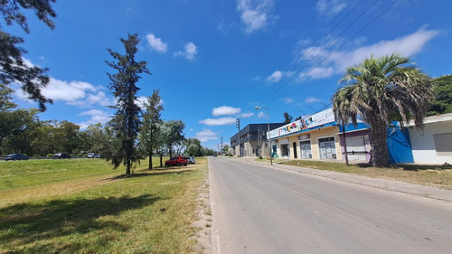 Venta Lote De 937 M2 Con Galpón De 348 - El Pato