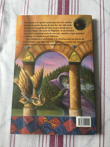 Livro Harry Potter E A Pedra Filosofal