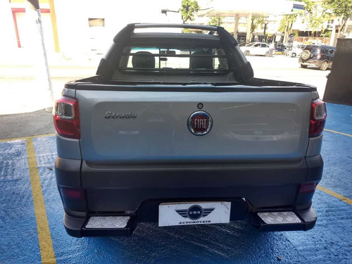 Fiat Strada 2015 1.8 16v Adventure Ce Flex 2p Financio