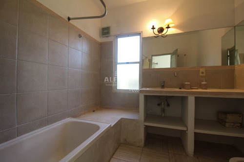 Imagen 22 de 30 de Casa En Venta, Manantiales, El Chorro