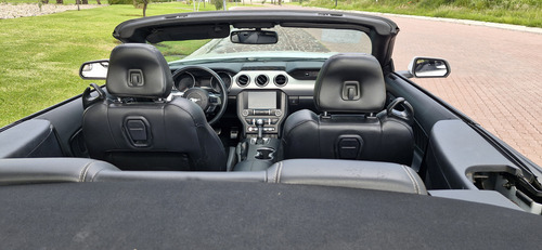 Mustang Convertible Impecable Edicion Especial