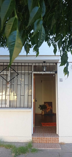 Amplia Casa En Venta, Melipilla