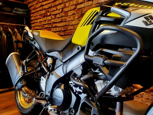 Imagen 8 de 19 de Suzuki V-strom 1000 Xt C/defensas !! Permuto !! Bamp Group