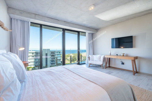 Surfside - 3 Suite + Den