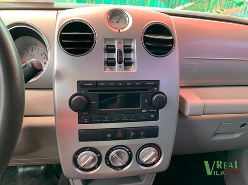 Chrysler PT Cruiser 2.4 CLASSIC 16V GASOLINA 4P AUTOMÁTICO