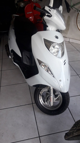 Imagem 4 de 12 de Suzuki Burgman