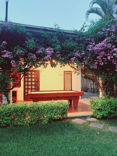 Imagen 13 de 16 de Casa Con Amplio Jardin
