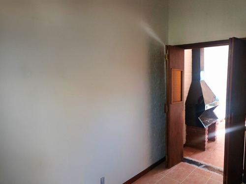 Venta O Permuta De Preciosa Casa 3 Dormitorios, Ph En Complejo Pinares 3, Pinar Norte Km 29 De La Interbalnearia