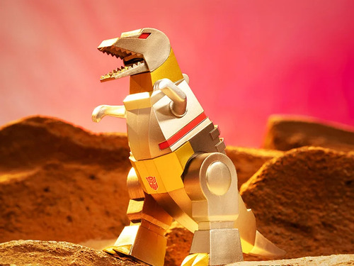 Figura Exclusiva De Transformers Reaction Grimlock Metálico
