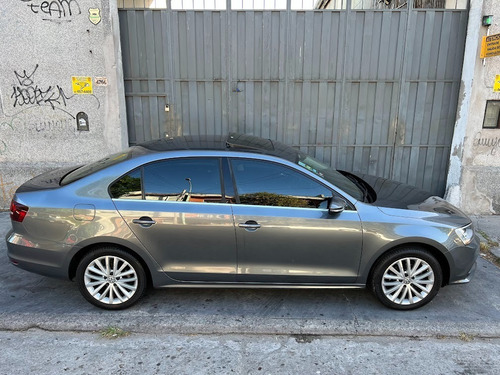 Imagen 11 de 25 de Volkswagen Vento Highline 1.4t Dsg 2018 / Unico Dueño
