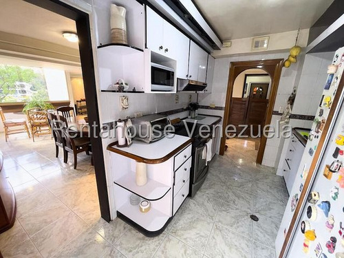 Apartamento En Venta Las Esmeraldas 26-91