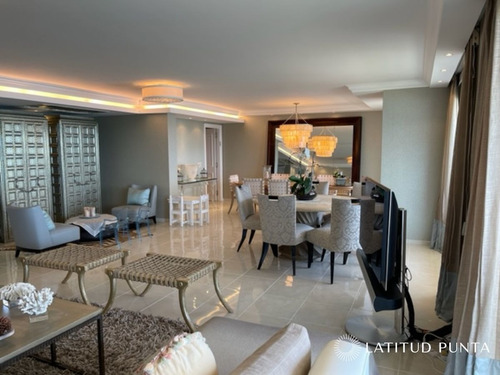 Imagen 8 de 30 de Piso Alto En Le Jardin, 3 Suites Más Dependencia