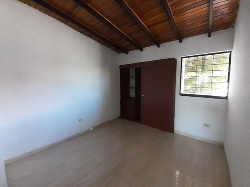 Imagen 15 de 30 de Casas En Venta Cabudare 04245565759