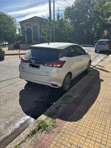 Toyota Yaris 1.5 107cv Xls Cvt