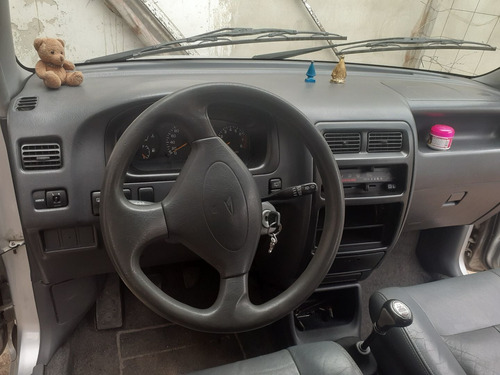 Imagem 9 de 15 de Daihatsu Grand Move 1.6