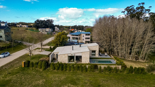 Venta Hermosa Casa Barrancas De San Benito, Chapadmalal